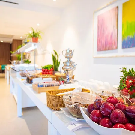 Marelive - Cdshotels Szálloda 3*